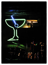 drumstel-met-cocktailglas.jpg